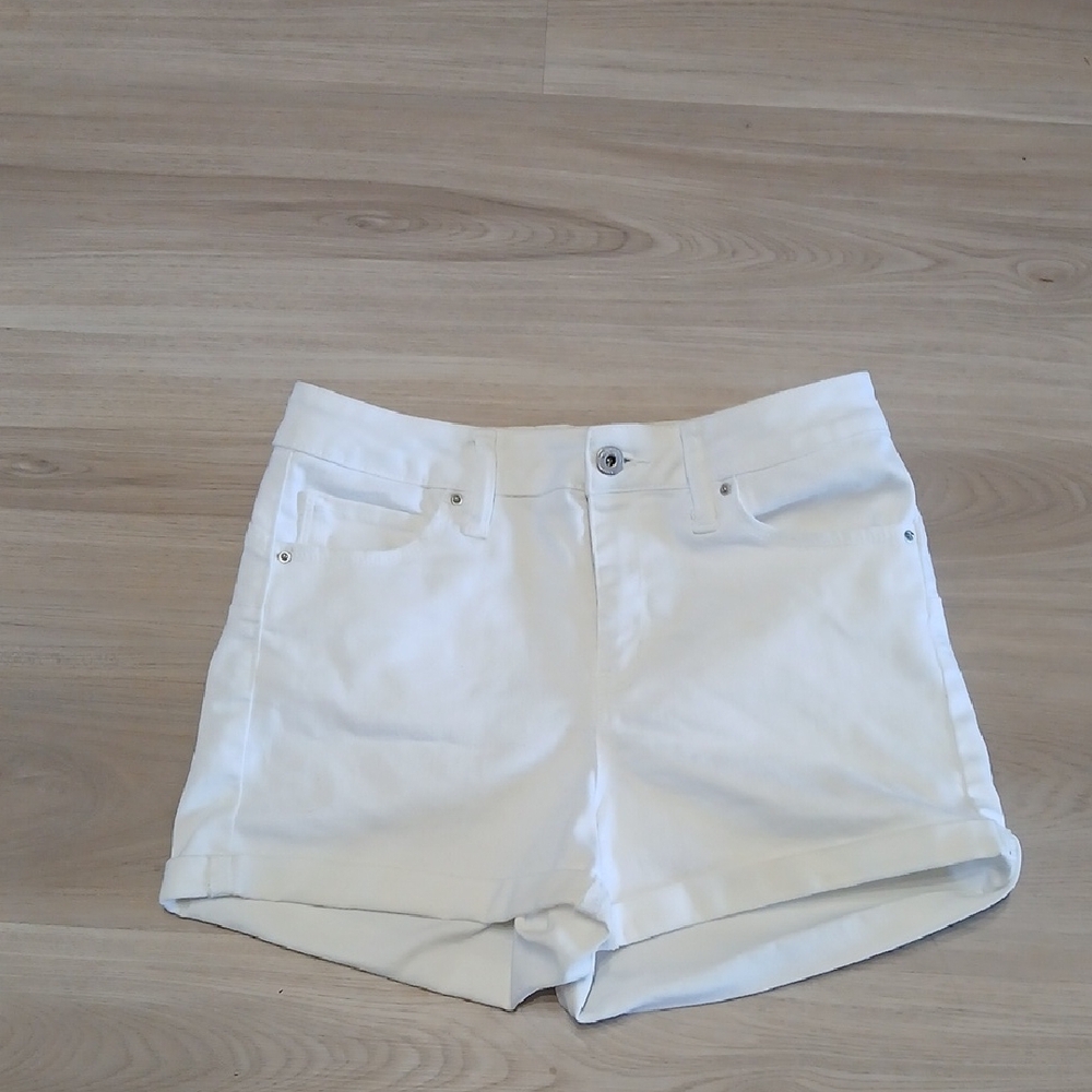 Wax Jean Women's Classic White Jean Shorts